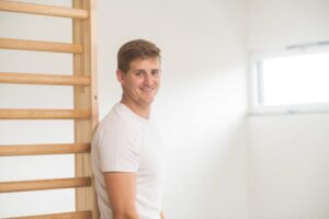 Portraits-Felix-Radner-scaled-1-1024x683-2-e1679641075656.jpg